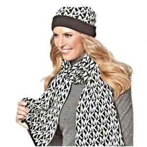 Michael Kors Reversible Hat and Scarf Set